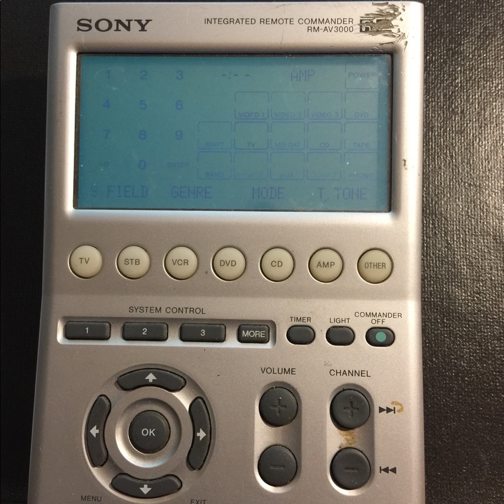 Sony Integrated universal Remote Commander RM-AV3 - Picture 1 of 12